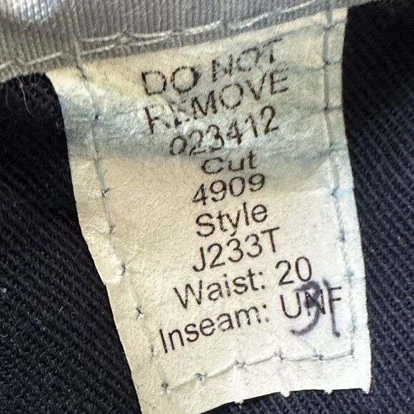 Tyndale Women's Straight Leg FR Jeans 20 Flame Resistant Arc Rating (ATPV) 23.8 - Picture 12 of 12